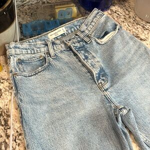 Abercrombie The dad high rise jeans size 26 short